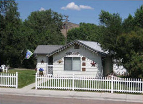 Click for larger image of Penny Lane Cottage in Lava Hot Springs Idaho